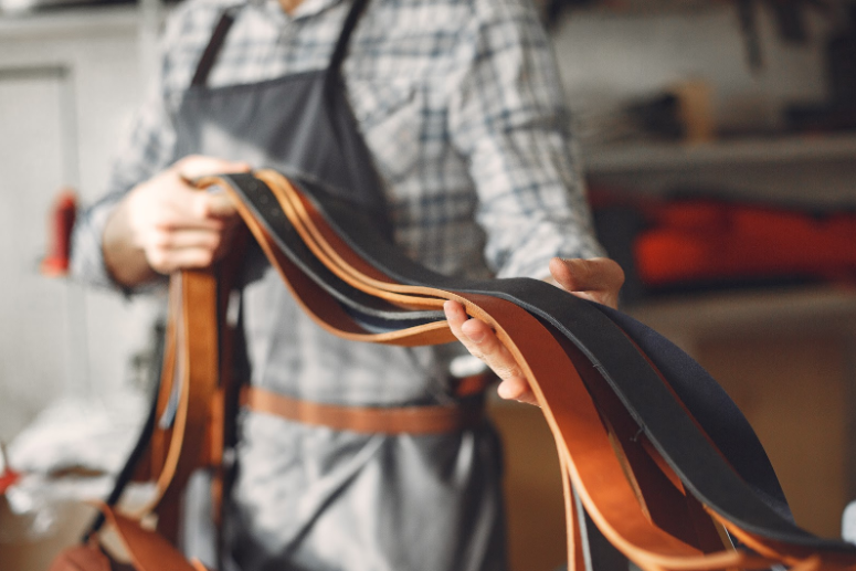 leather belts making