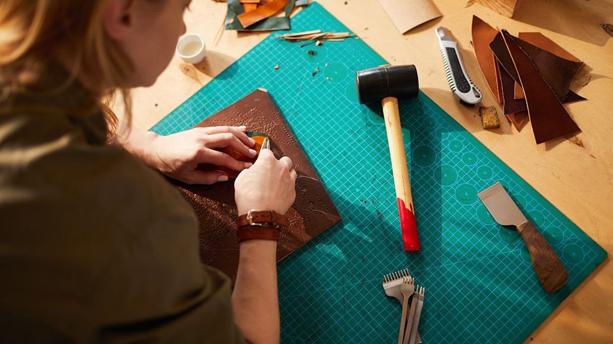 Basic Leatherwork Kit To Get Started | Createlab